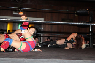Kanako Urai feet photo thumbnail