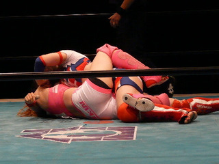 Kanako Urai feet photo thumbnail