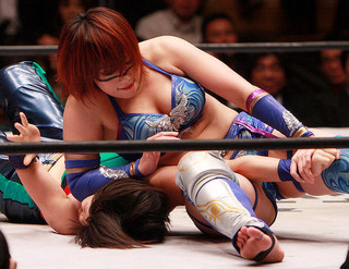 Kanako Urai feet photo thumbnail