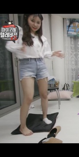 Kang Hye-won feet photo 16