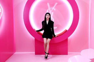 Kang Hye-won feet photo 17