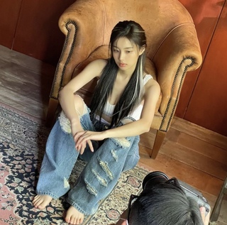 Kang Hye-won feet photo 16