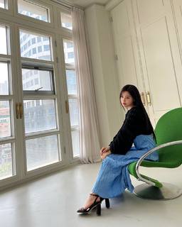 Kang Hye-won feet photo 8