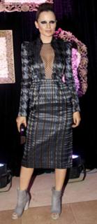 Kangana Ranaut feet photo thumbnail