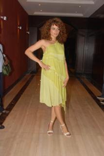 Kangana Ranaut feet photo thumbnail