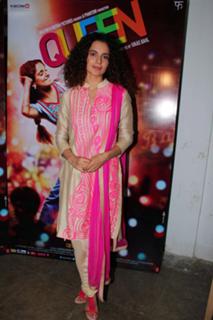 Kangana Ranaut feet photo thumbnail