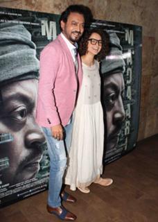 Kangana Ranaut feet photo thumbnail