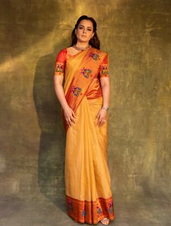 Kangana Ranaut feet photo 2