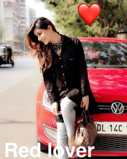 Kangna Sharma feet photo 19