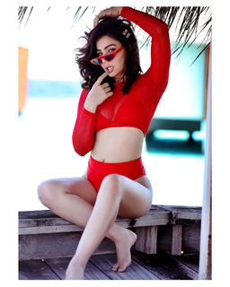 Kangna Sharma feet photo 20