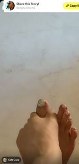 Kangna Sharma feet photo 4