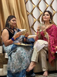 Kangna Sharma feet photo 3