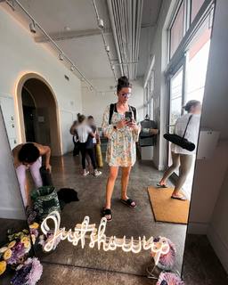 Kaniehtiio Horn feet photo 7