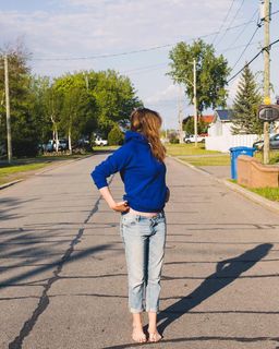Kaniehtiio Horn feet photo 3