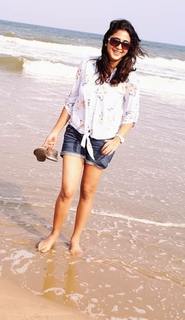Kaniha feet photo thumbnail