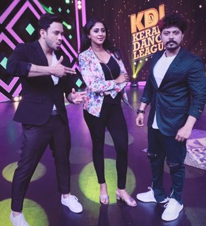 Kaniha feet photo thumbnail