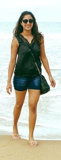 Kaniha feet photo thumbnail