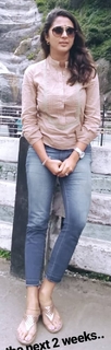 Kaniha feet photo thumbnail