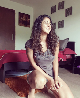 Kaniha feet photo thumbnail