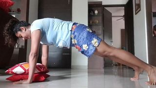 Kaniha feet photo thumbnail