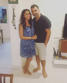 Kaniha feet photo thumbnail