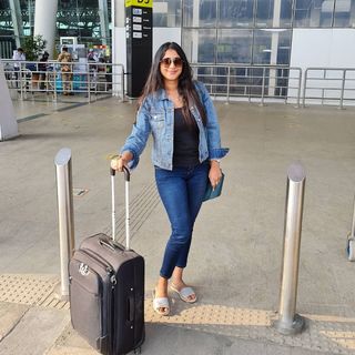 Kaniha feet photo thumbnail