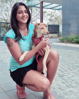Kaniha feet photo thumbnail