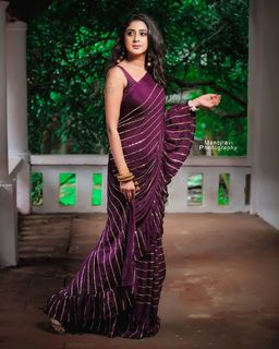 Kaniha feet photo thumbnail