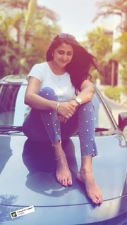 Kaniha feet photo thumbnail