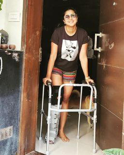 Kaniha feet photo thumbnail