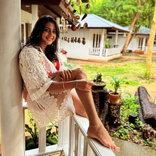 Kaniha feet photo thumbnail