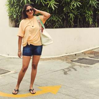 Kaniha feet photo thumbnail