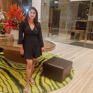 Kaniha feet photo thumbnail