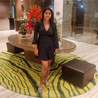 Kaniha feet photo thumbnail