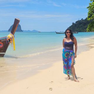 Kaniha feet photo thumbnail