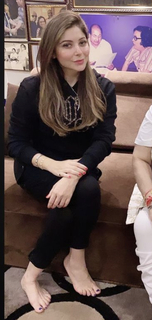 Kanika Kapoor feet photo 9