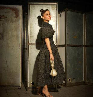 Kanika Kapoor feet photo 9