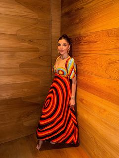 Kanika Kapoor feet photo 1