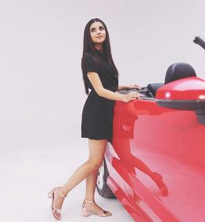 Kanika Mann feet photo thumbnail