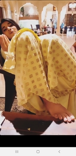 Kanika Mann feet photo thumbnail