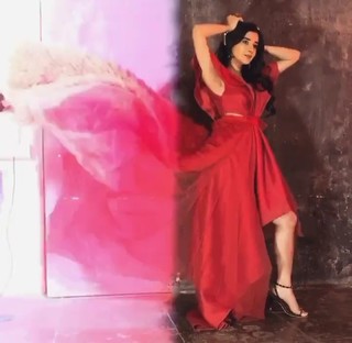 Kanika Mann feet photo thumbnail