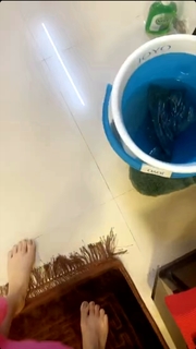 Kanika Mann feet photo thumbnail