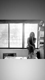 Kanika Mann feet photo thumbnail