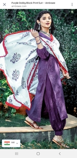 Kanika Mann feet photo thumbnail