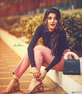 Kanika Mann feet photo thumbnail