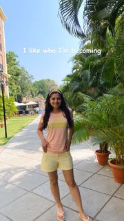 Kanika Mann feet photo thumbnail