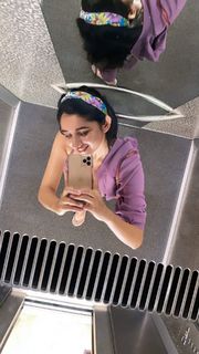 Kanika Mann feet photo thumbnail