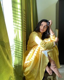 Kanika Mann feet photo thumbnail