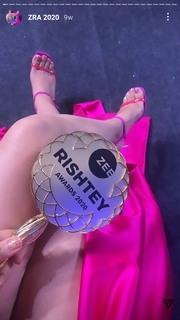 Kanika Mann feet photo thumbnail