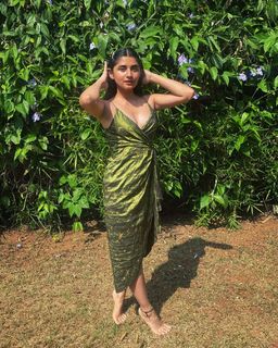 Kanika Mann feet photo thumbnail